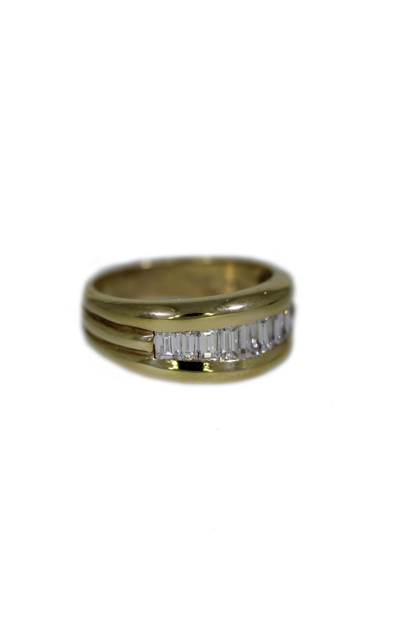 Ring mit Baguette Diamanten