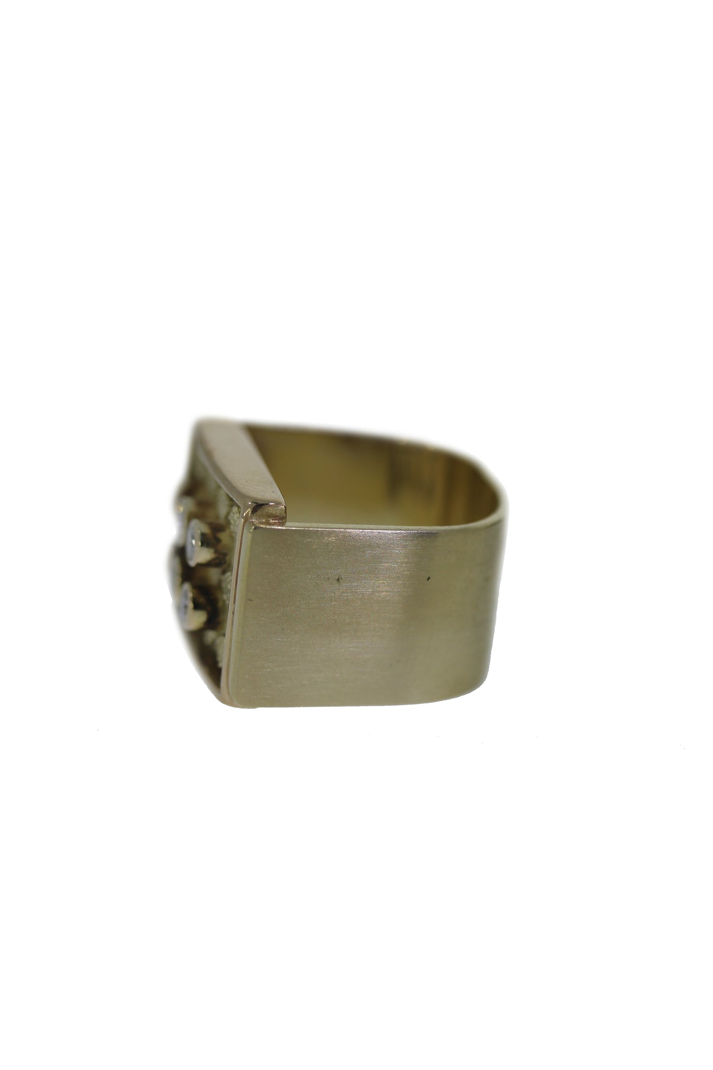 Handgefertigter Gold Ring mit Brillanten