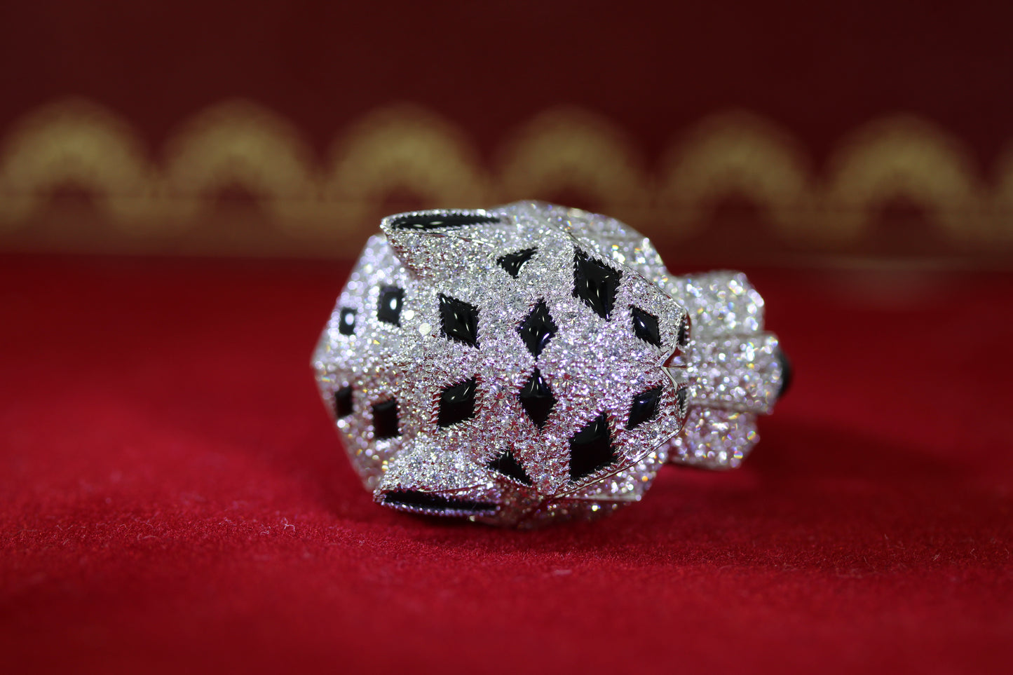 Cartier Panthère Weißgold Brillant Ring