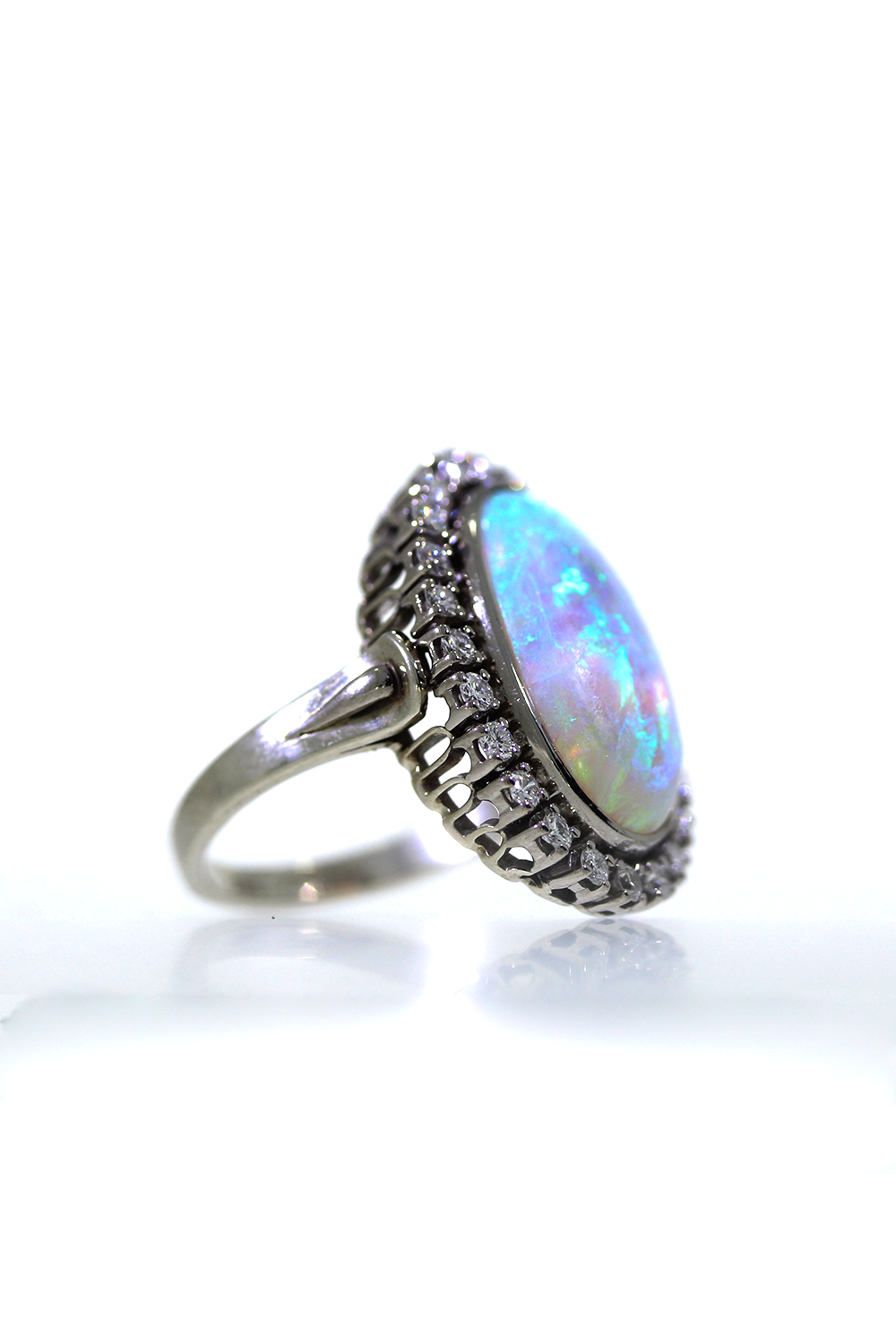 Handgefertigter Opalring