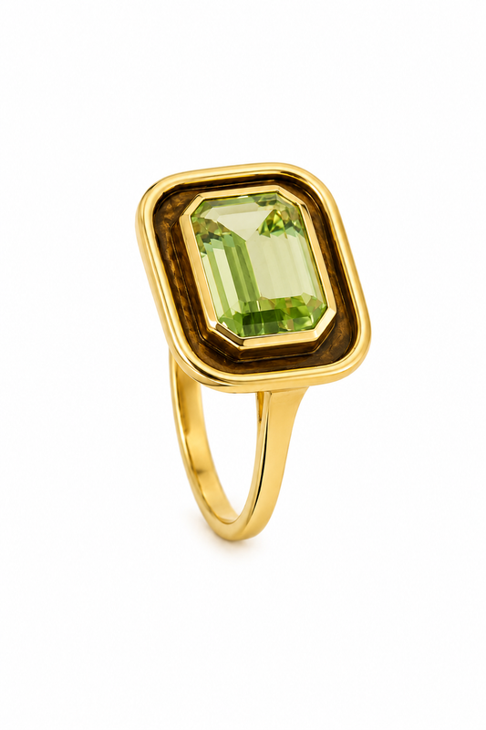 ADIB2025aRingGoldHiddenite