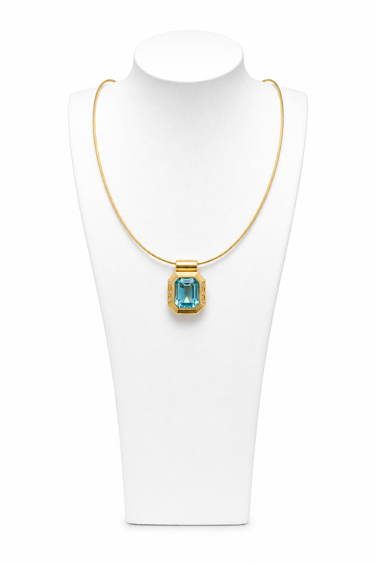 ADIB2472a_Kettenanhaenge_Blautopas_Gold