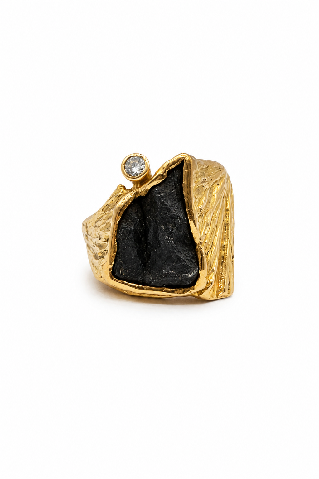 V4822-2bRingHandarbeitmitMeteoritundBrillantinGelbgold